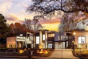 3600 Lower Roswell Rd in Marietta, GA - Building Photo