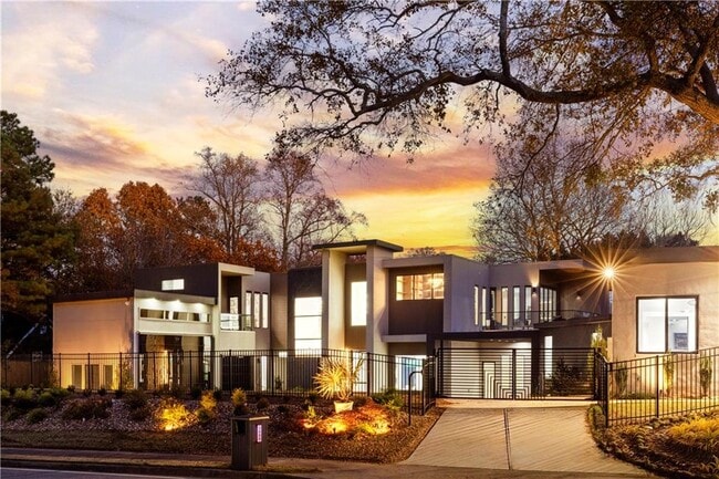 property at 3600 Lower Roswell Rd