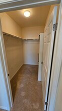 949 N Croft Ave, Unit 202 in West Hollywood, CA - Foto de edificio - Building Photo