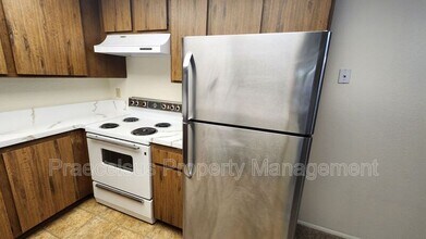 6018 Rancho Mission Rd in San Diego, CA - Building Photo - Building Photo