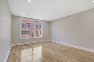 22 Manning Ave-Unit -2 in Jersey City, NJ - Building Photo - Building Photo