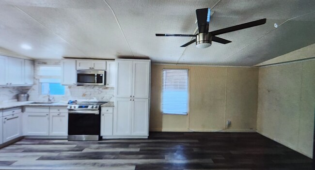 125 Conestoga Tr in Pflugerville, TX - Building Photo - Building Photo