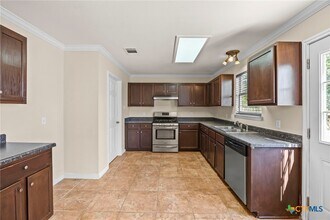 2110 Garrison Dr in Leander, TX - Building Photo - Building Photo