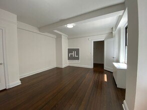 WEST 55 STREET in New York, NY - Building Photo - Building Photo