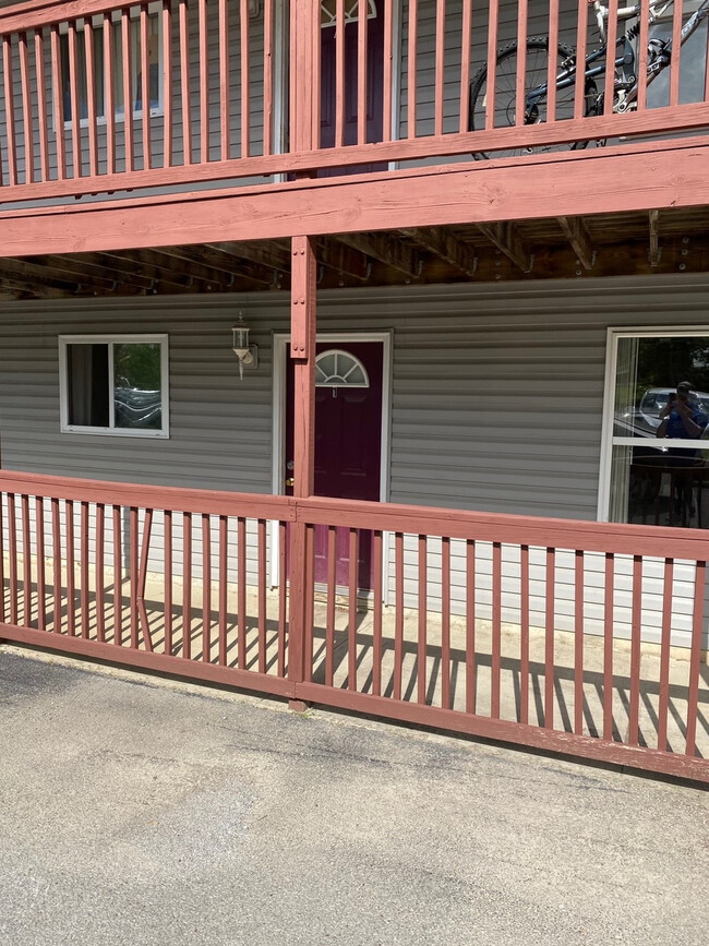 property at 321 E Mill St