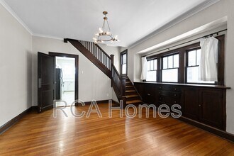 4704 Broadway St in Indianapolis, IN - Building Photo - Building Photo