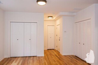 2203 W Eastwood Ave, Unit 3SE in Chicago, IL - Building Photo - Building Photo