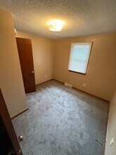 1289 E and West Rd in Buffalo, NY - Building Photo - Building Photo