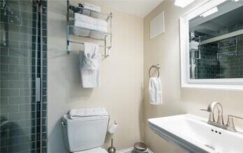 723 5th St NE in Washington, DC - Building Photo - Building Photo