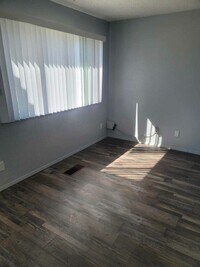 1000 W Lincoln Ave, Unit 6 photo'