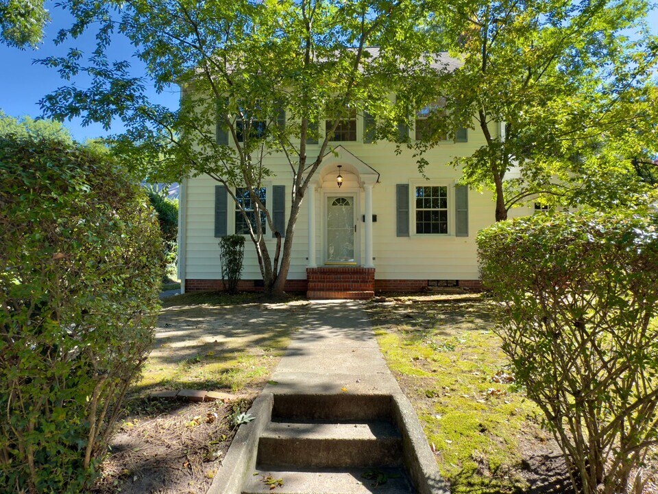 46 Park Ave in Newport News, VA - Building Photo