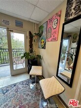 101 Dudley Ave in Los Angeles, CA - Building Photo - Building Photo