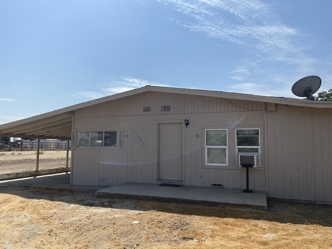property at 19523 Bloss Ave