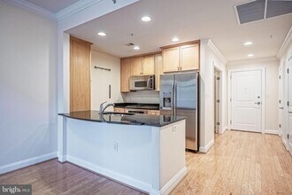 3625 10th St N in Arlington, VA - Building Photo - Building Photo