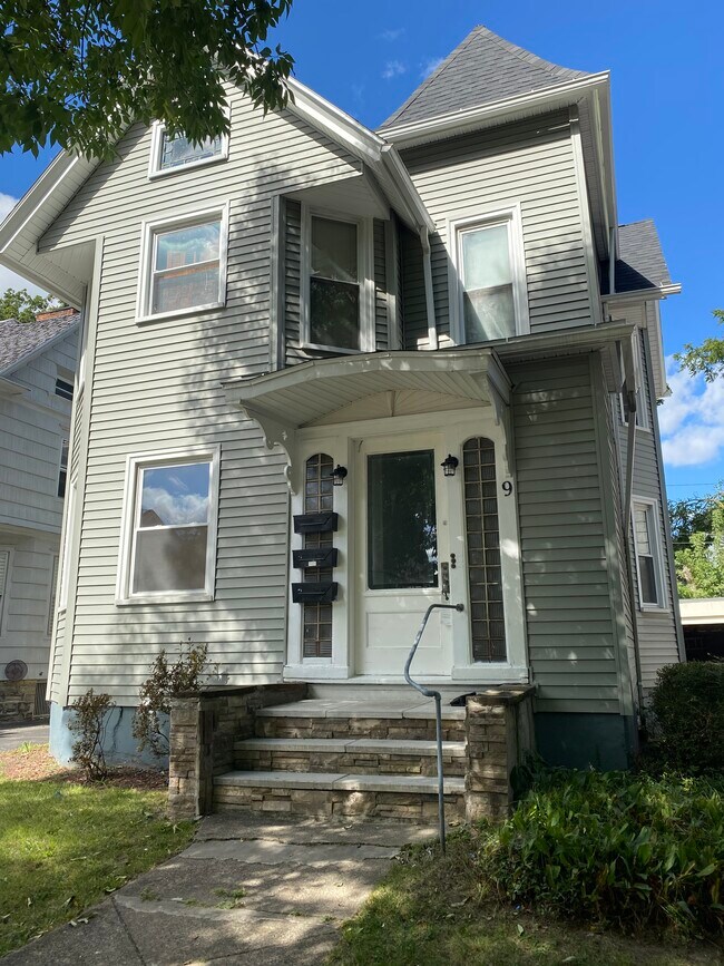 9 Sumner Park Rentals in Rochester, NY