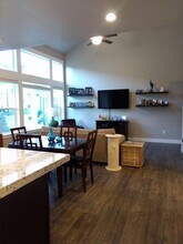 783 Newfield Dr in Sandy, UT - Building Photo - Building Photo
