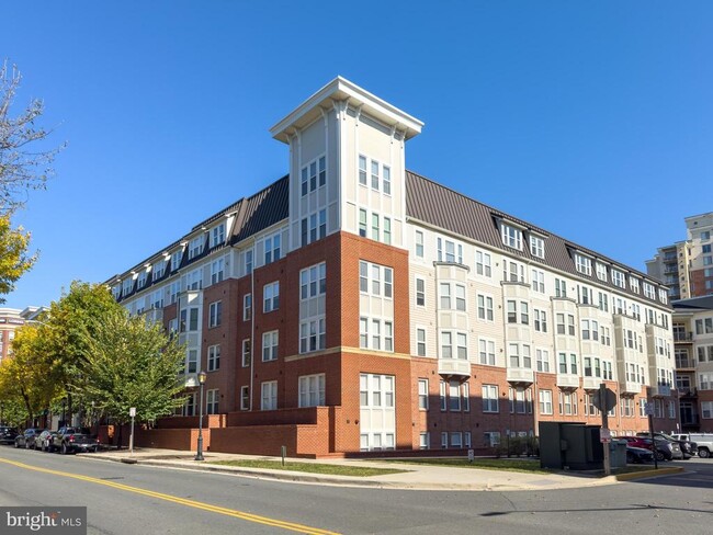 property at 2655 Prosperity Ave