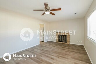 2403 NE Pursell Rd in Kansas City, MO - Building Photo - Building Photo