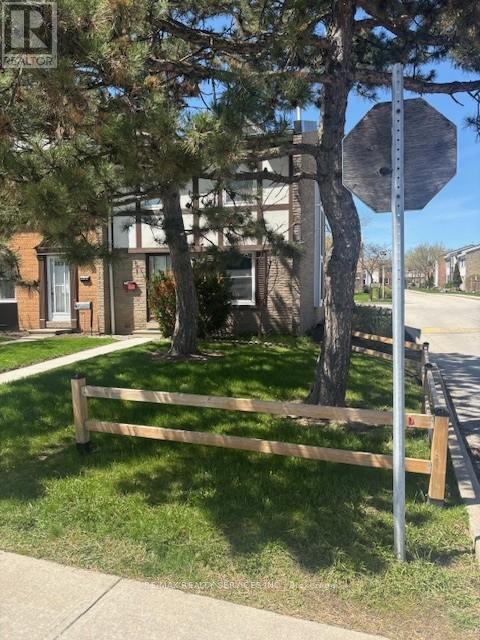 property at 1020 Central Park Dr