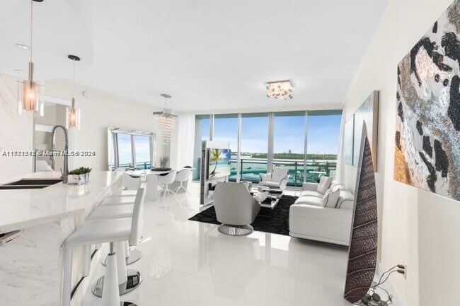 10295 Collins Ave, Unit 506 in Bal Harbour, FL - Building Photo - Building Photo