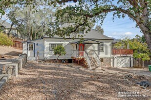 785 Brush Creek Ln in Santa Rosa, CA - Building Photo