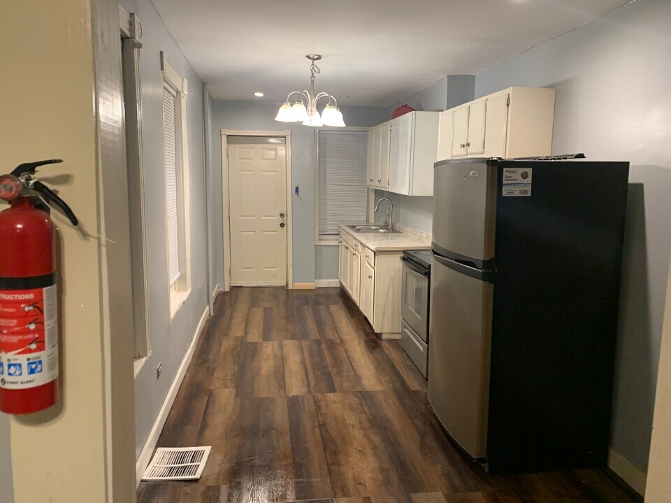 627 Locust St in Reading, PA - Building Photo