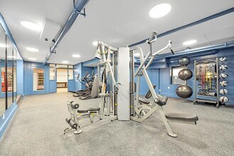 240 W 64th St in New York, NY - Building Photo - Building Photo