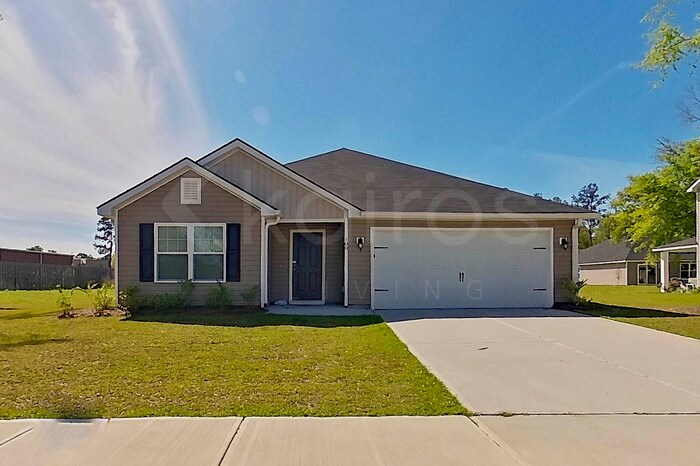 100 Ebenezer Blf Wy in Springfield, GA - Building Photo