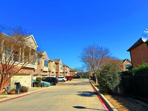 1206 Emerald Glen in Richardson, TX - Building Photo - Building Photo