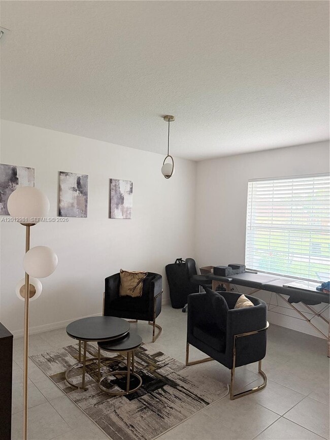 1557 SW Dycus Ave in Port St. Lucie, FL - Building Photo - Building Photo
