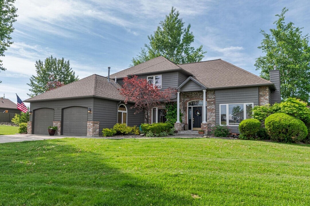 1480 Cresthaven Dr in Missoula, MT - Building Photo