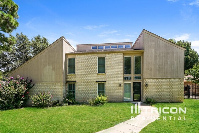 property at 4117 Stonewick Dr