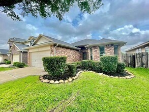 21510 Sierra Long Dr in Richmond, TX - Building Photo - Building Photo