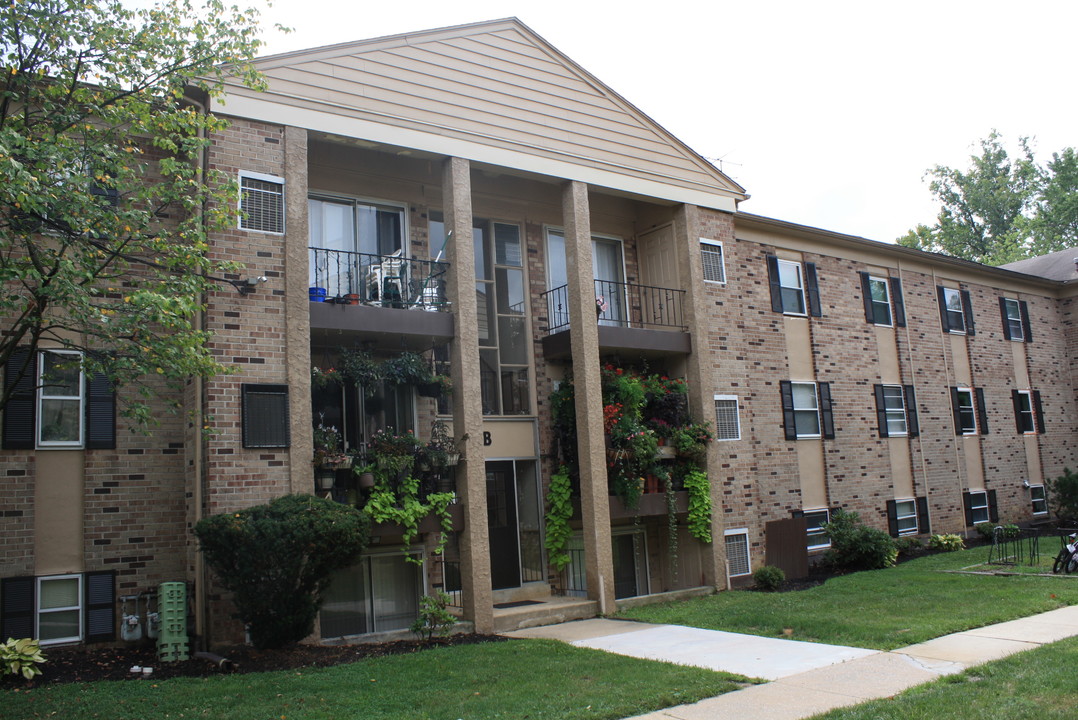 Manor Crossing in West Chester, PA - Building Photo