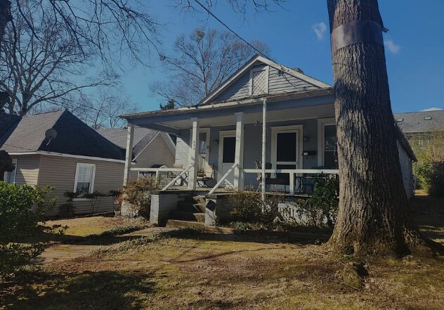 689 Vernon Ave SE, Unit B in Atlanta, GA - Building Photo