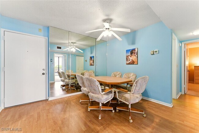 3460 N Key Dr in Ft. Myers, FL - Foto de edificio - Building Photo
