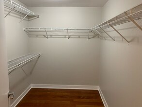 651 N Milwaukee Ave-Unit -404 in Chicago, IL - Building Photo - Building Photo