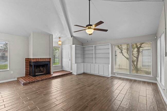 7823 Bateman Ln in Houston, TX - Building Photo - Building Photo