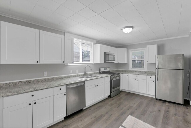 property at 341 E Markison Ave