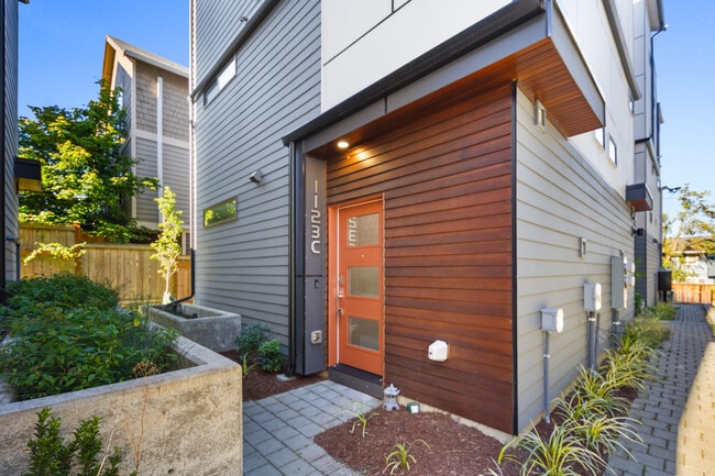 property at 1123C 18th Ave