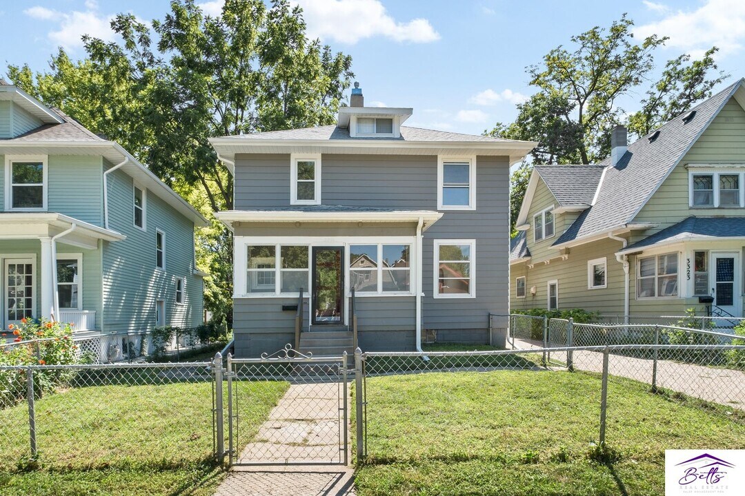 3321 Myrtle Ave in Omaha, NE - Building Photo