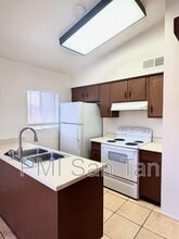 10 W Concorda Dr in Tempe, AZ - Building Photo - Building Photo