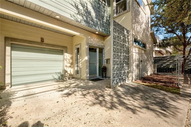 property at 2700 Cherry Ln