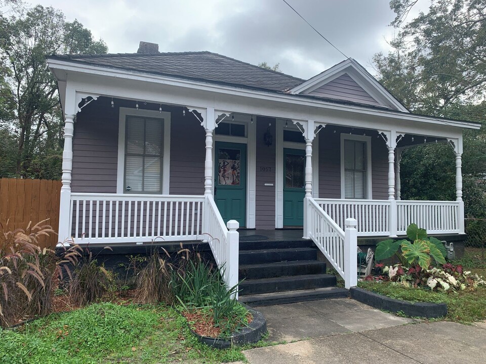 1057 Selma St in Mobile, AL - Building Photo