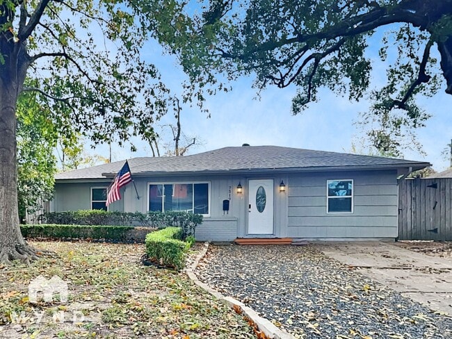 property at 7519 Schiller St