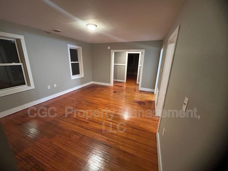 25 Washington St in Auburn, NY - Building Photo