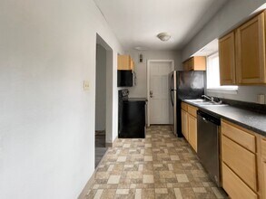 1619 W Gilbert St in Muncie, IN - Building Photo - Building Photo