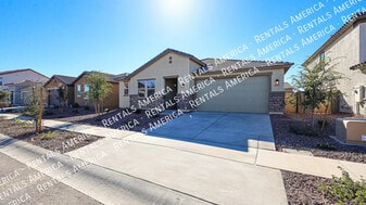17175 W Blue Sky Dr in Surprise, AZ - Building Photo