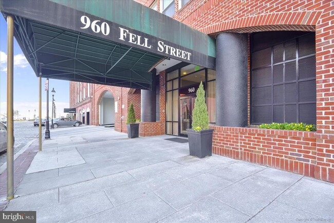 property at 960 Fell St