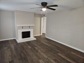 101 Edgewood Dr, Unit 604 in Smyrna, TN - Building Photo - Building Photo